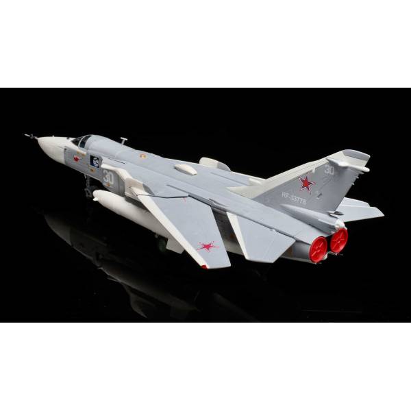 ミニカー　1/72 SU-24MR ロシア海軍 30(ホワイト) [CA722411] CA722411-02.jpg?t=20221218102323